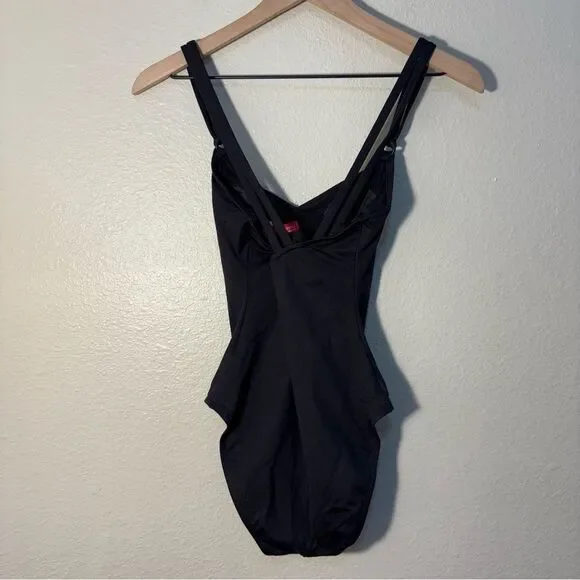 GLORIA VANDERBILT Swimsuit One Piece Black White Raised Design Front 8 - Picture 8 of 13